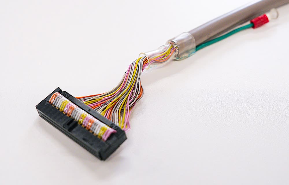 フラットケーブル端子変換ハーネス(中継・分岐付き)