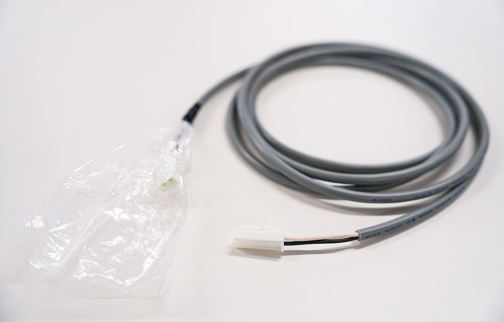 丸ケーブル+コネクタ付きハーネス